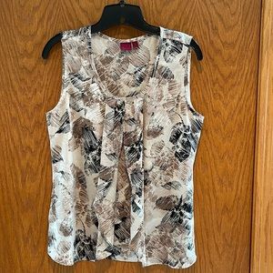Women’s 212 Collection Sleeveless Blouse with Front Flutter Detail Sz M